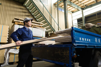 梱包・出荷準備職 / <br>木材加工事業 | 中途採用