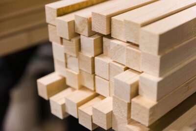 カウンターや階段などの内装木材塗装職 / <br>木材加工事業 | 中途採用